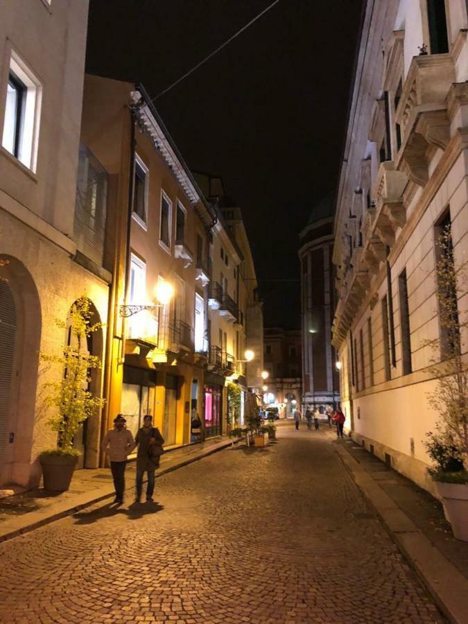 Le Terrazze Lejlighed Vicenza Eksteriør billede